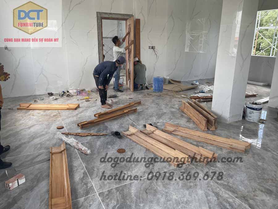/cua-phong-tan-co-dien-cp47gd